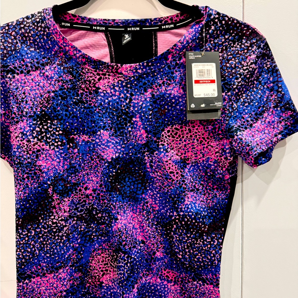 Under Armour T-shirt